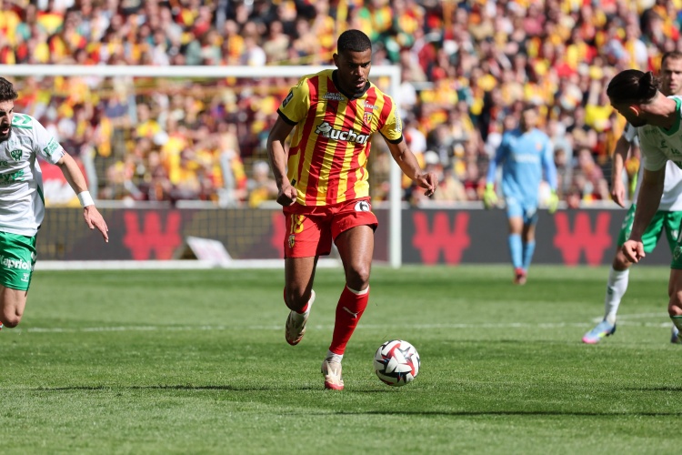 电竞世界杯下注-罗马诺：那不勒斯约2000万欧报价朗斯22岁中场迪乌夫